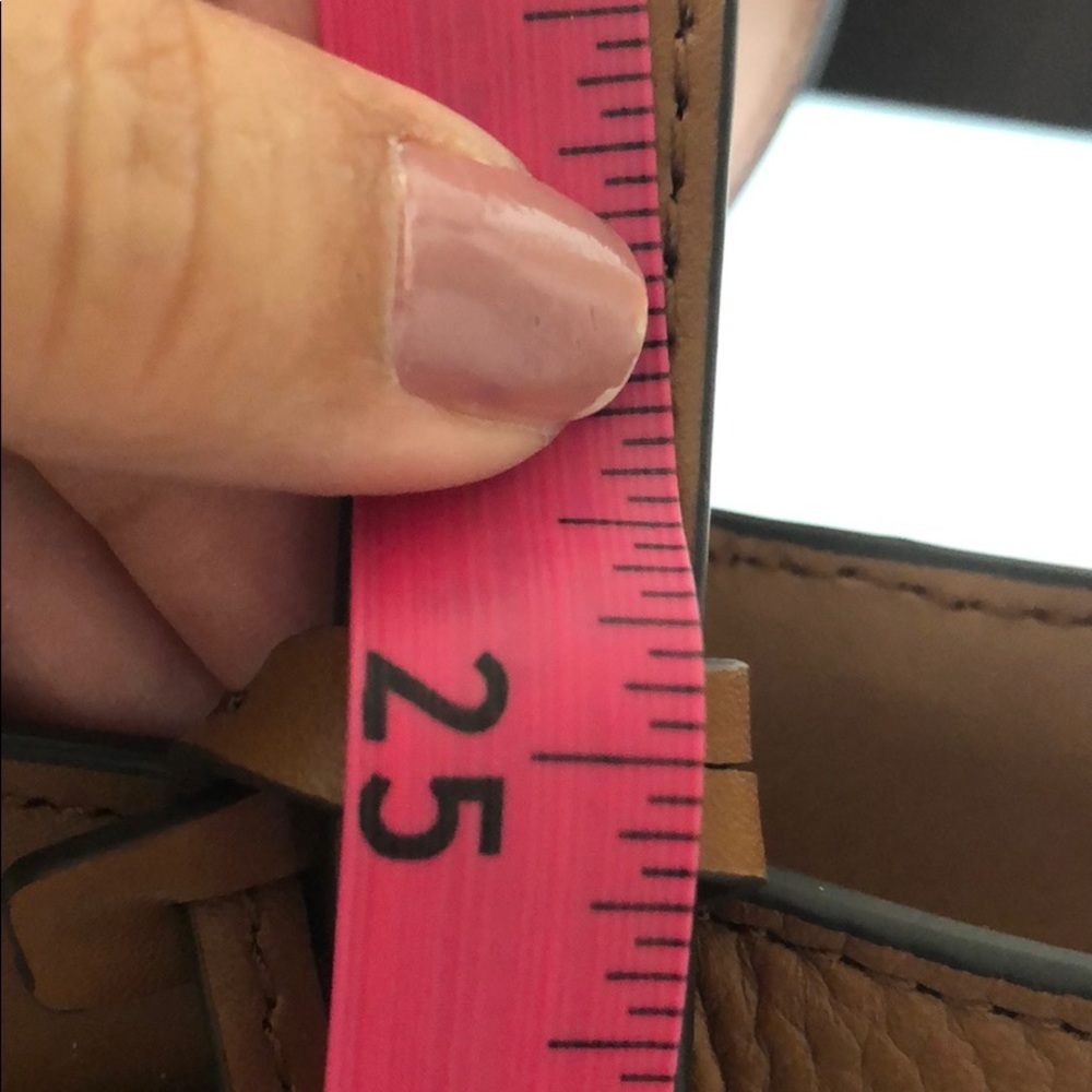 Handbag - Picture 6 of 6